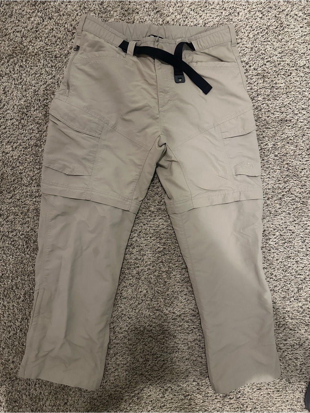 The North Face Men's Zip-Off Tan Cargo Pants - Picture 2 of 4